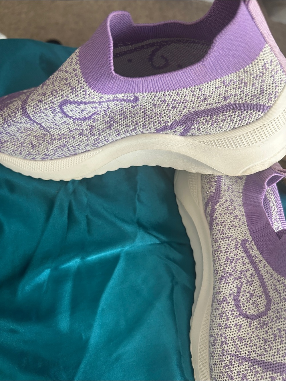 Slip-On Knit Sneakers — Lavender/White Casual Comfort